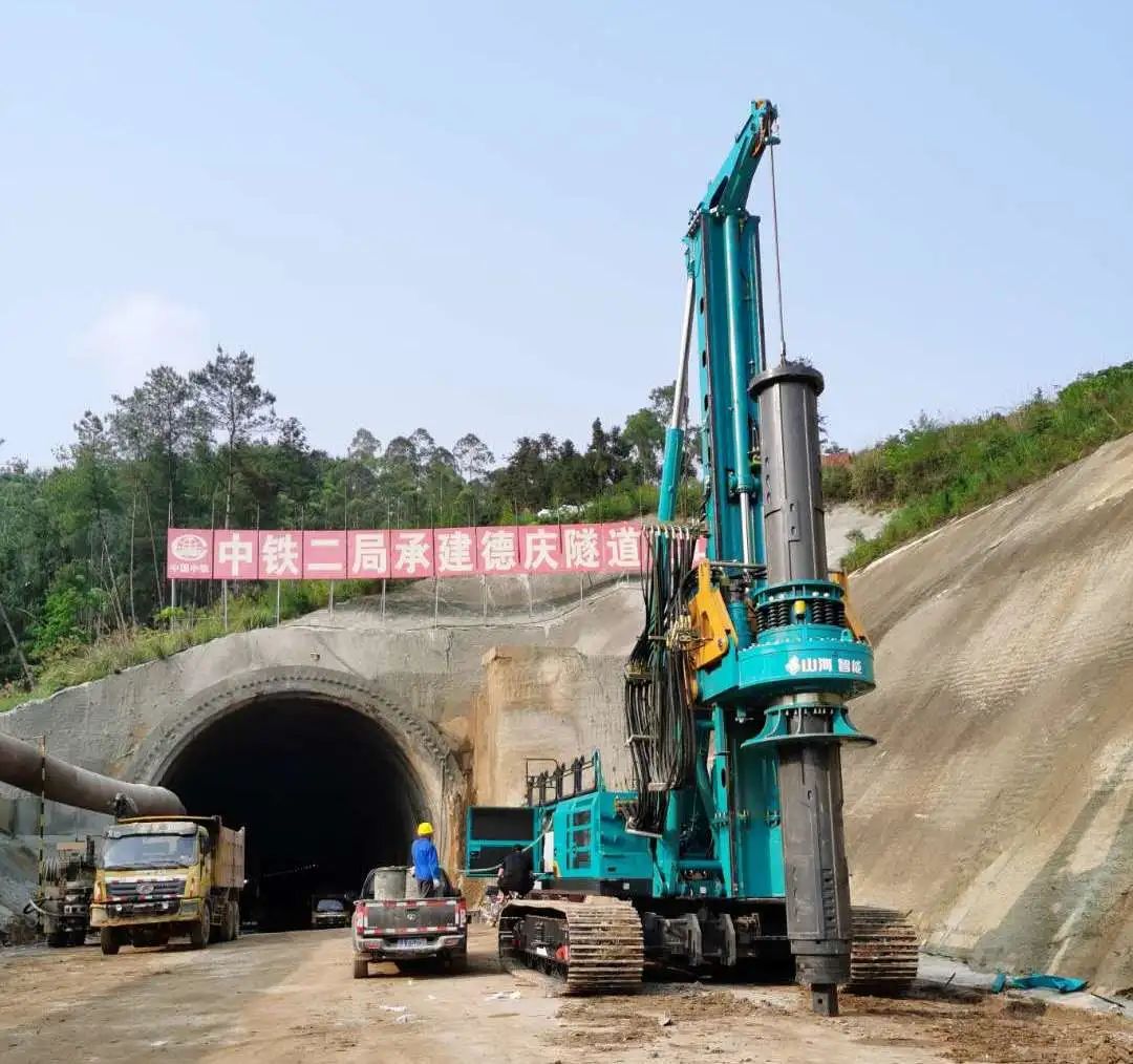 新款出爐，一機兩用！山河智能低凈空設備再添“神器”