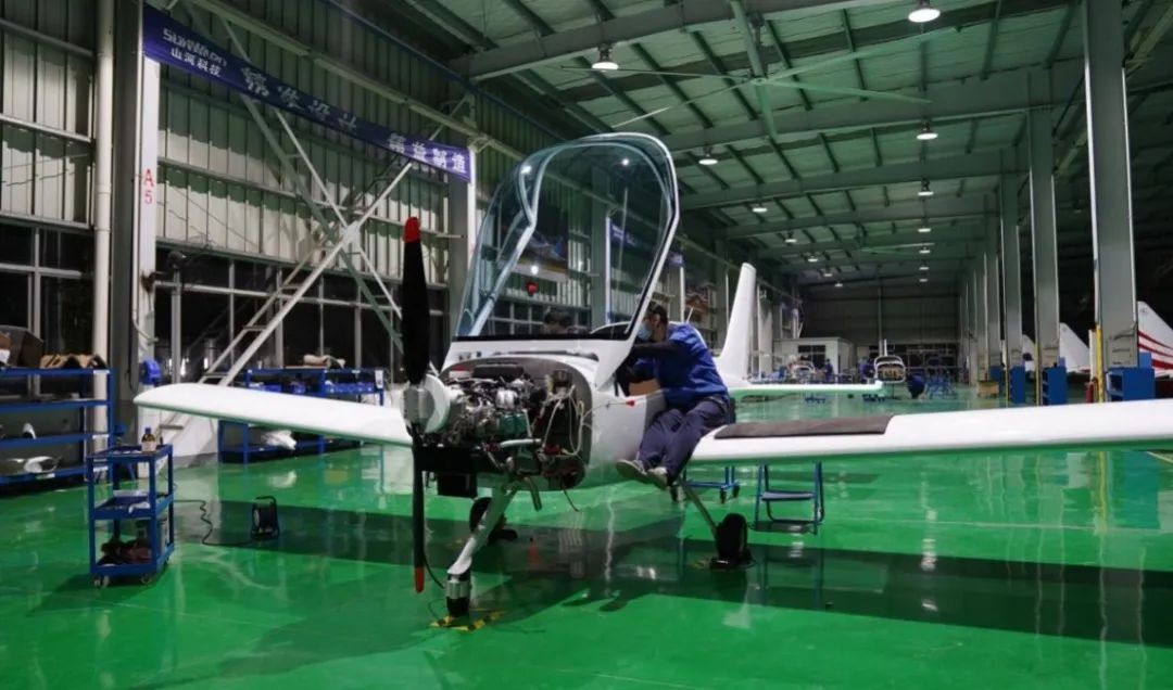 牛年開(kāi)新局，山河航空8架SA60L飛機集中下線(xiàn)、交付