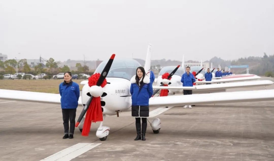 牛年開(kāi)新局，山河航空8架SA60L飛機集中下線(xiàn)、交付